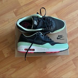 Nike Air Max 1 FB “Yeezy”